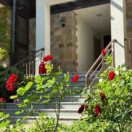 Sea Breeze Veranda In Santa Marina