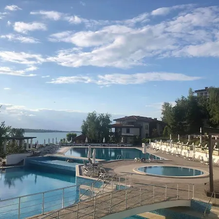 Daire Sea Breeze Veranda In Santa Marina *