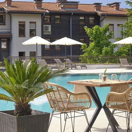 Sea Breeze Veranda In Santa Marina Apartment