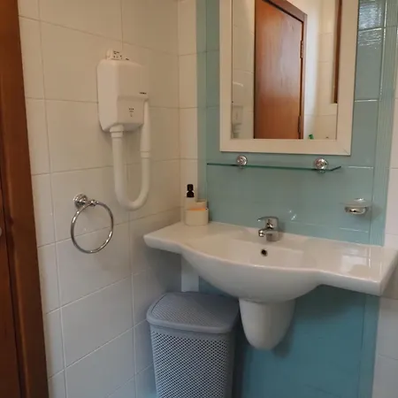 Sea Breeze Veranda In Santa Marina سوزوبول