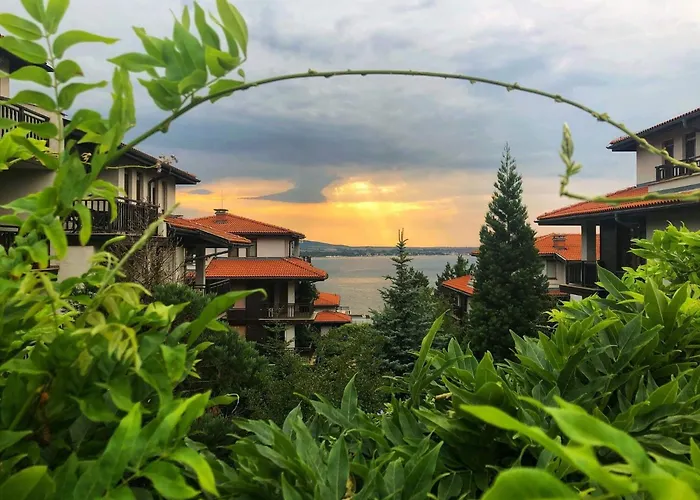 Sea Breeze Veranda In Santa Marina Appartement