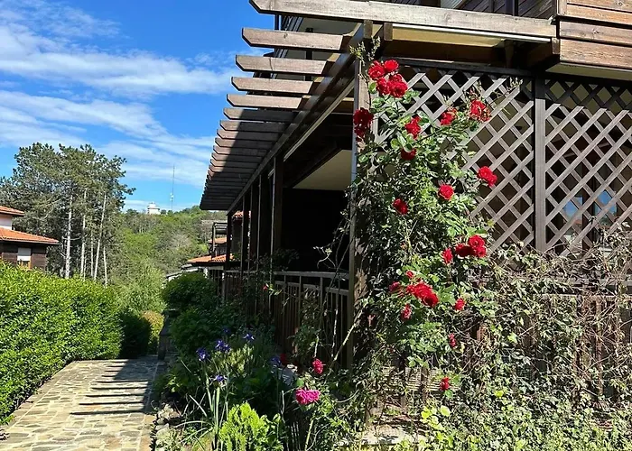 Sea Breeze Veranda In Santa Marina Appartement Sozopol