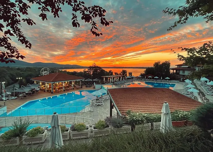 Sea Breeze Veranda In Santa Marina